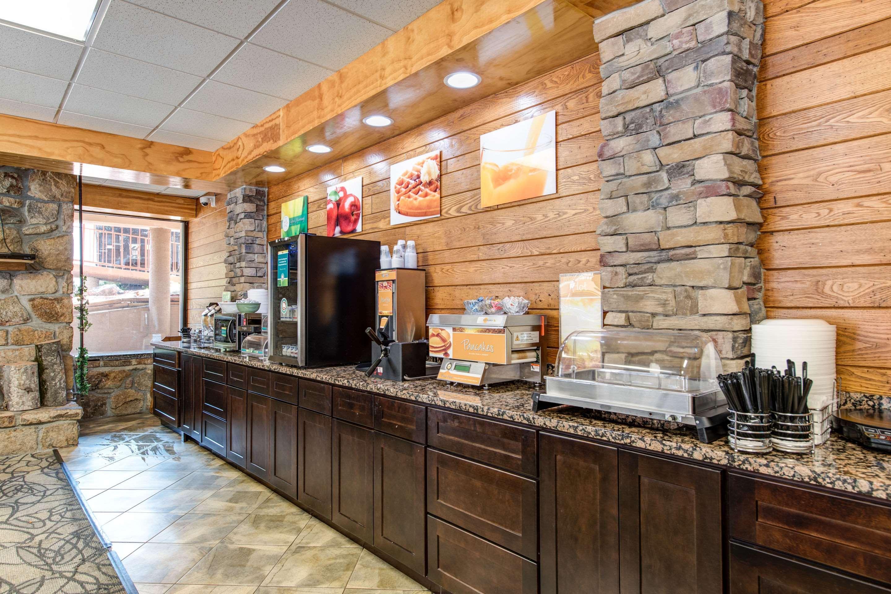 Quality Inn Creekside - Downtown Gatlinburg Eksteriør billede