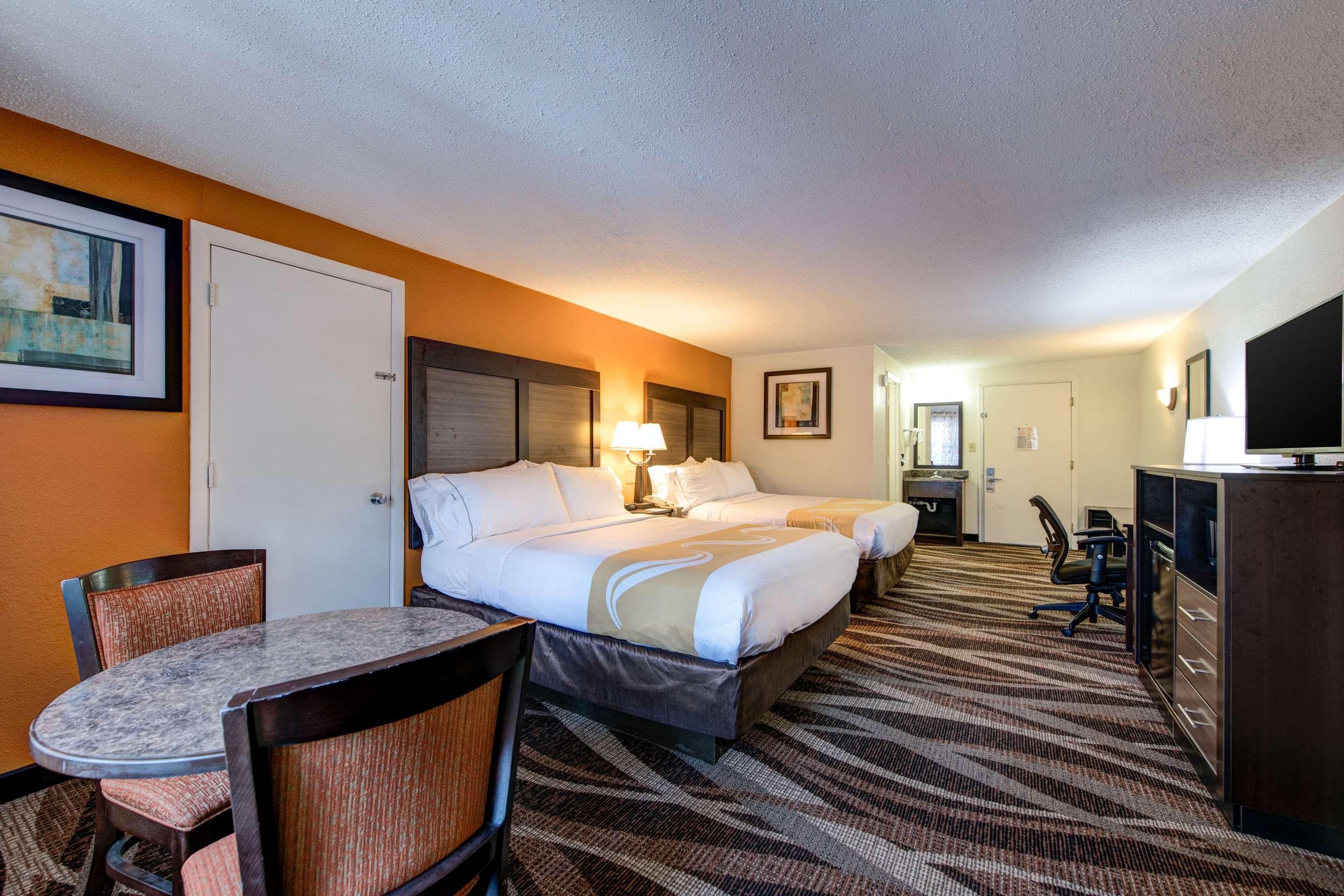 Quality Inn Creekside - Downtown Gatlinburg Eksteriør billede