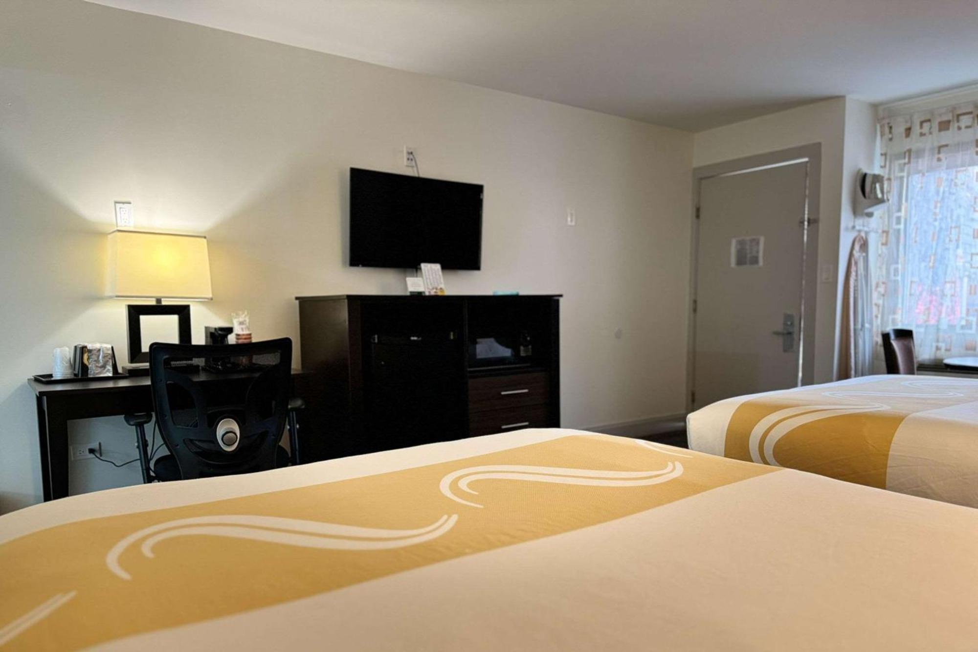 Quality Inn Creekside - Downtown Gatlinburg Eksteriør billede