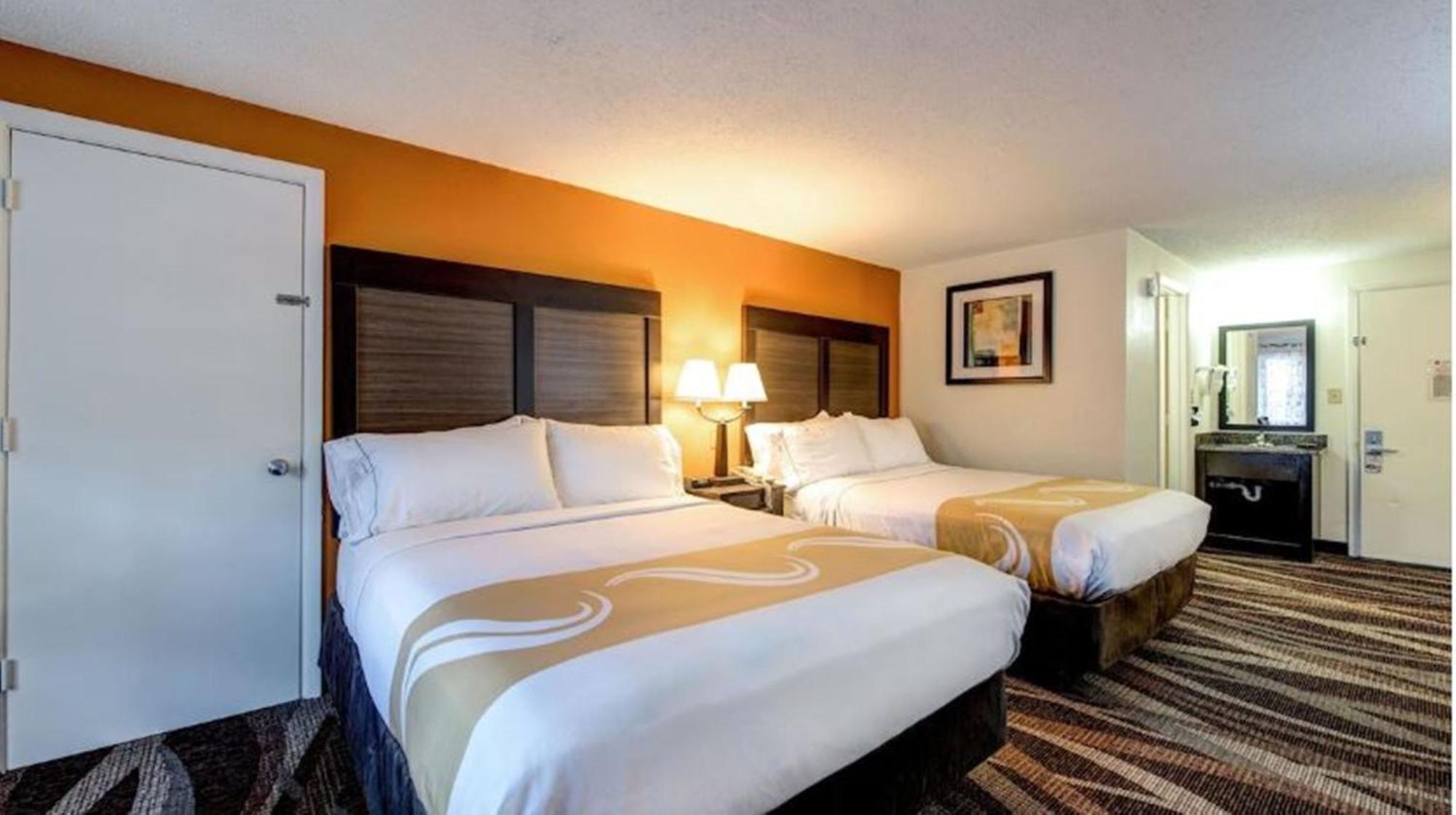 Quality Inn Creekside - Downtown Gatlinburg Eksteriør billede