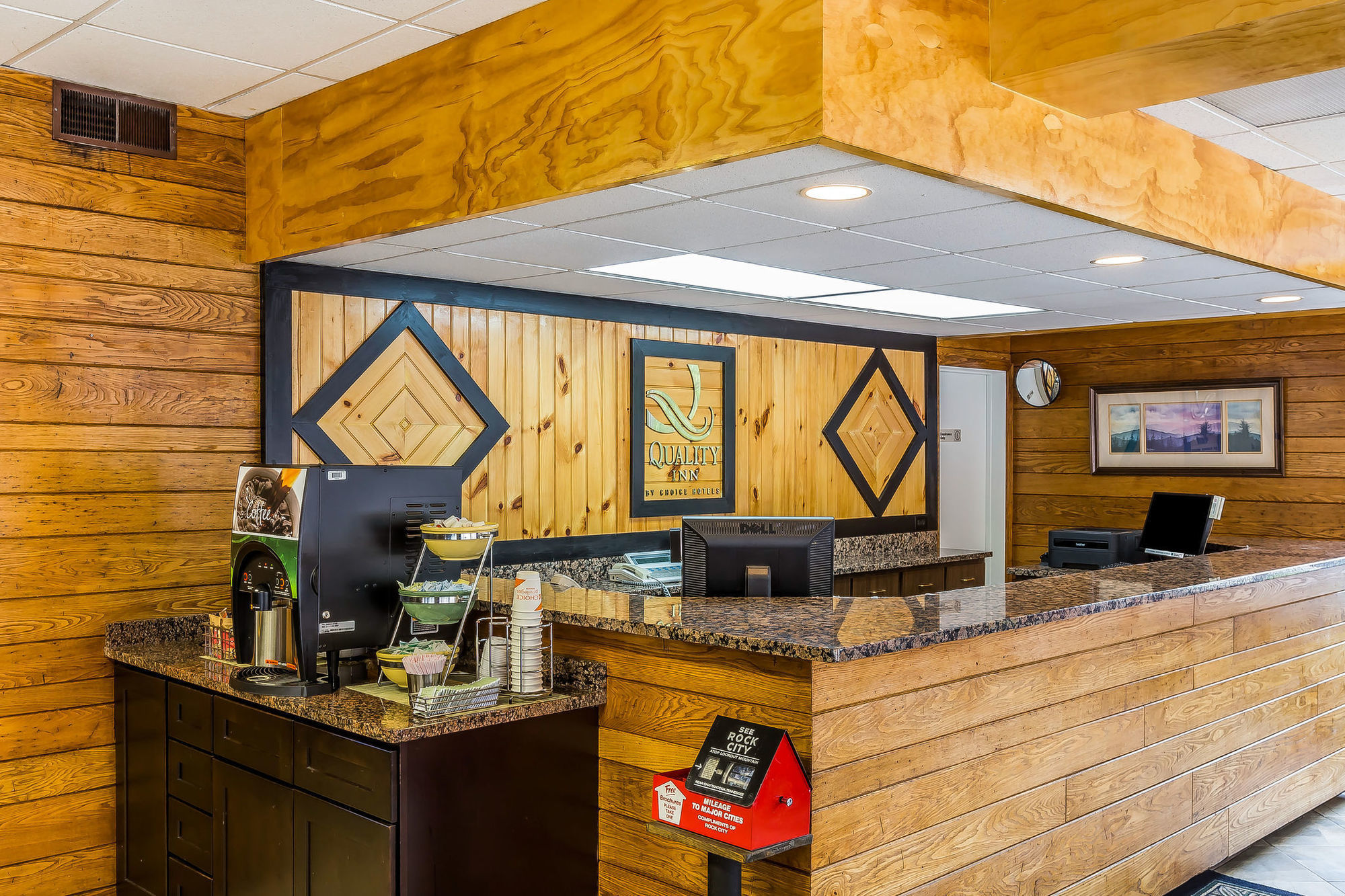 Quality Inn Creekside - Downtown Gatlinburg Interiør billede